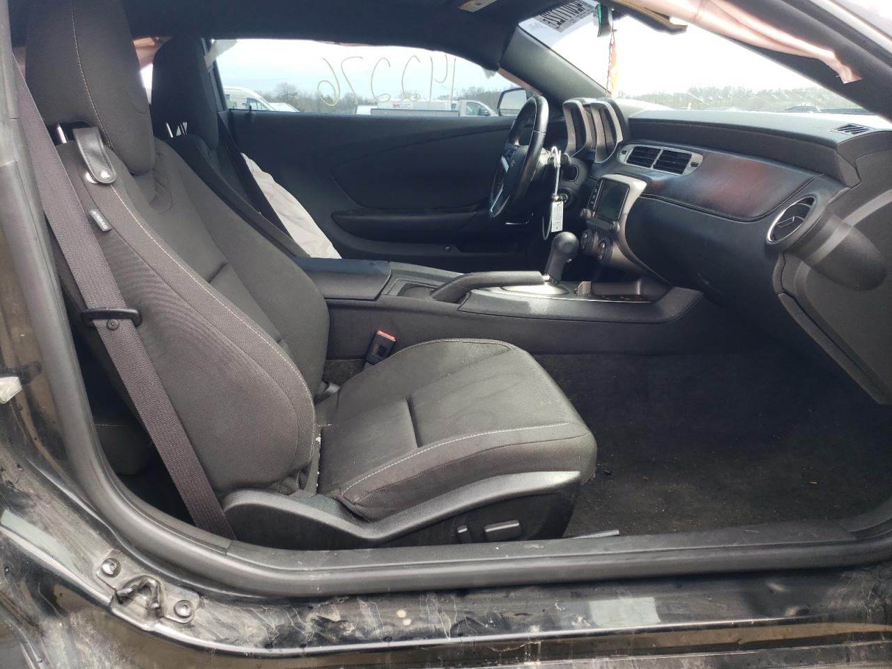 Photo 5 from auction – 2014 CHEVROLET CAMARO LT with VIN 2G1FB1E34E9162085