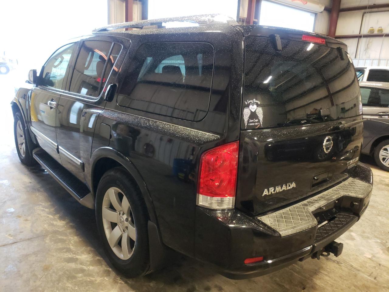 Photo 3 from auction – 2010 NISSAN ARMADA SE with VIN 5N1BA0NC0AN620565