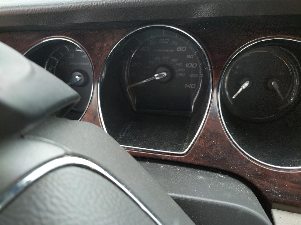 Photo 8 from auction – 2010 FORD TAURUS with VIN 1FAHP2EW8AG170502