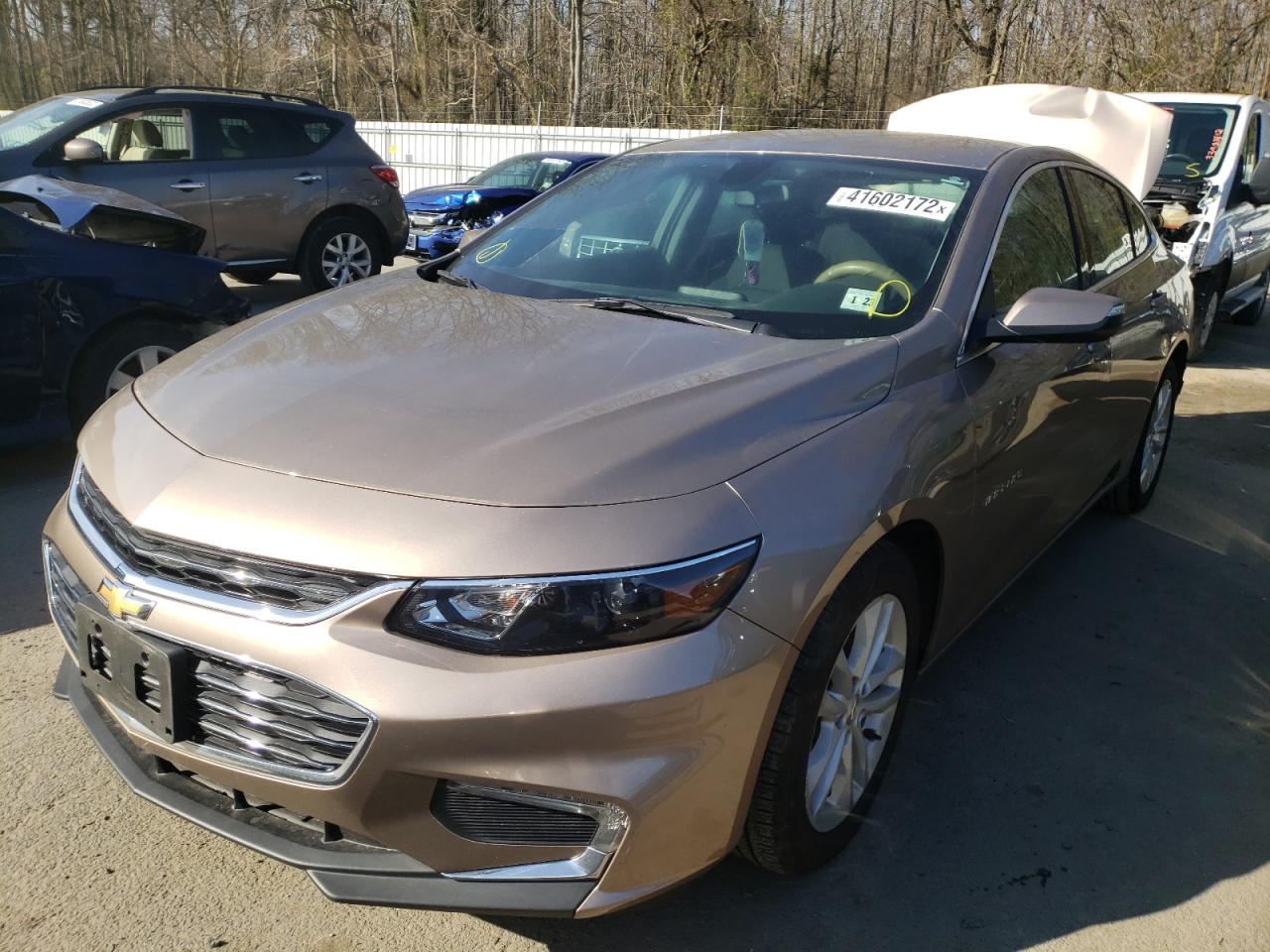 Photo 2 from auction – 2018 CHEVROLET MALIBU LT with VIN 1G1ZD5ST8JF117526