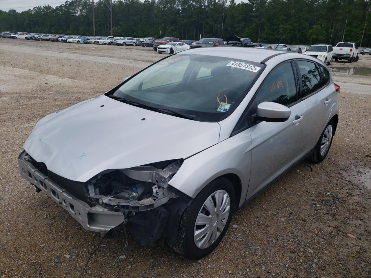 Photo 2 from auction – 2012 FORD FOCUS SE with VIN 1FAHP3K24CL176315