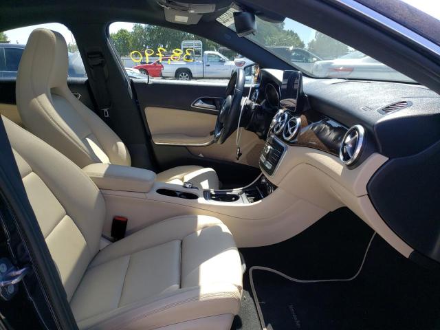 Photo 5 from auction – 2019 MERCEDES-BENZ CLA 250 with VIN WDDSJ4EB3KN733792