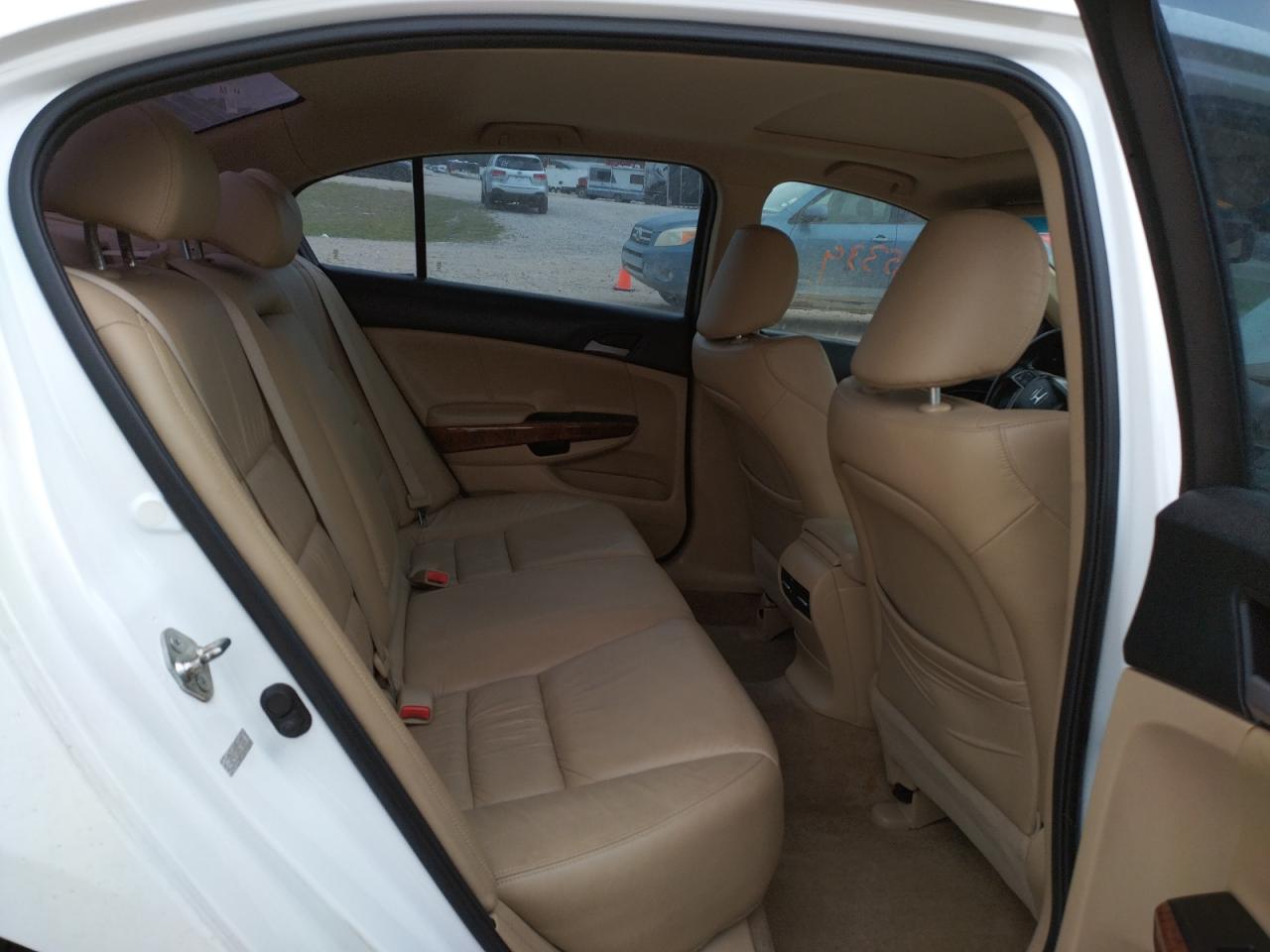 Photo 6 from auction – 2012 HONDA ACCORD EXL with VIN 1HGCP2F82CA176694