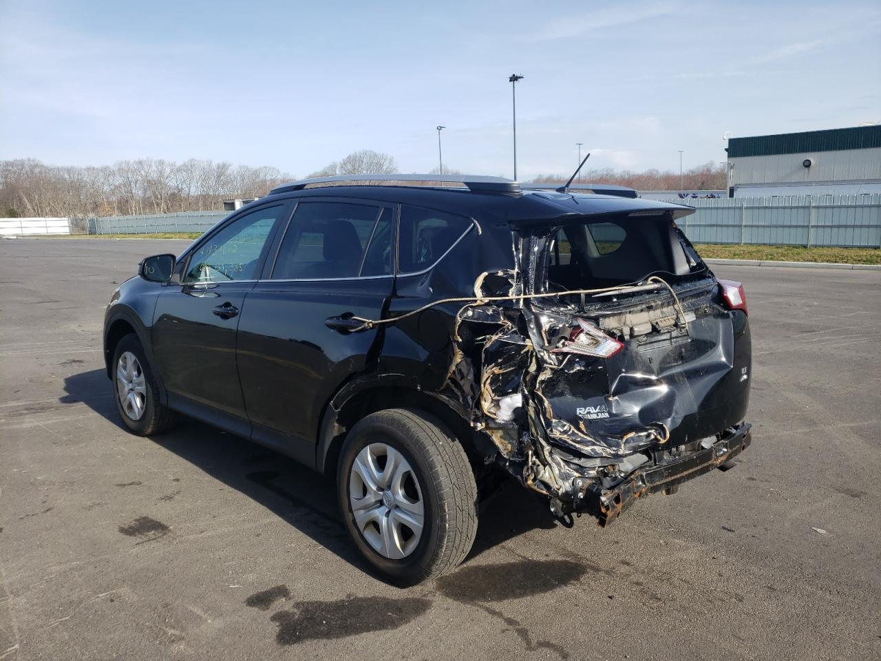 Photo 3 from auction – 2014 TOYOTA RAV4 LE with VIN 2T3BFREV7EW198627