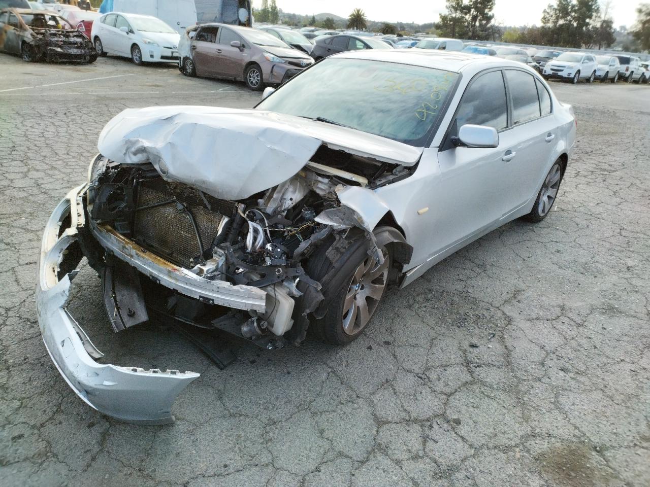 Photo 2 from auction – 2004 BMW 530 I with VIN WBANA73584B804461