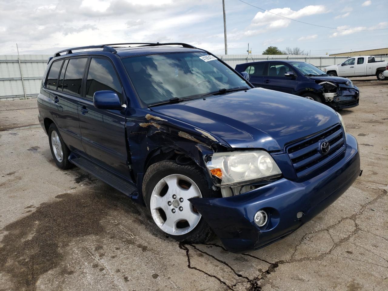 Photo 9 from auction – 2004 TOYOTA HIGHLANDER with VIN JTEEP21A240004251