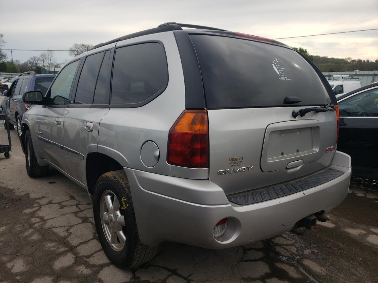 Photo 3 from auction – 2006 GMC ENVOY with VIN 1GKDT13S962196307