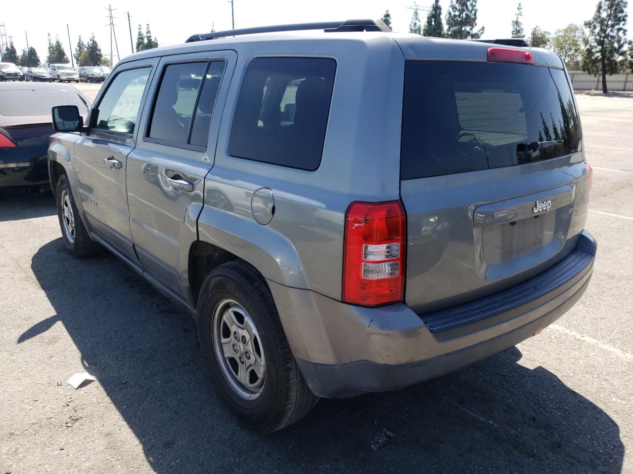 Photo 3 from auction – 2014 JEEP PATRIOT SP with VIN 1C4NJPBA7ED593440