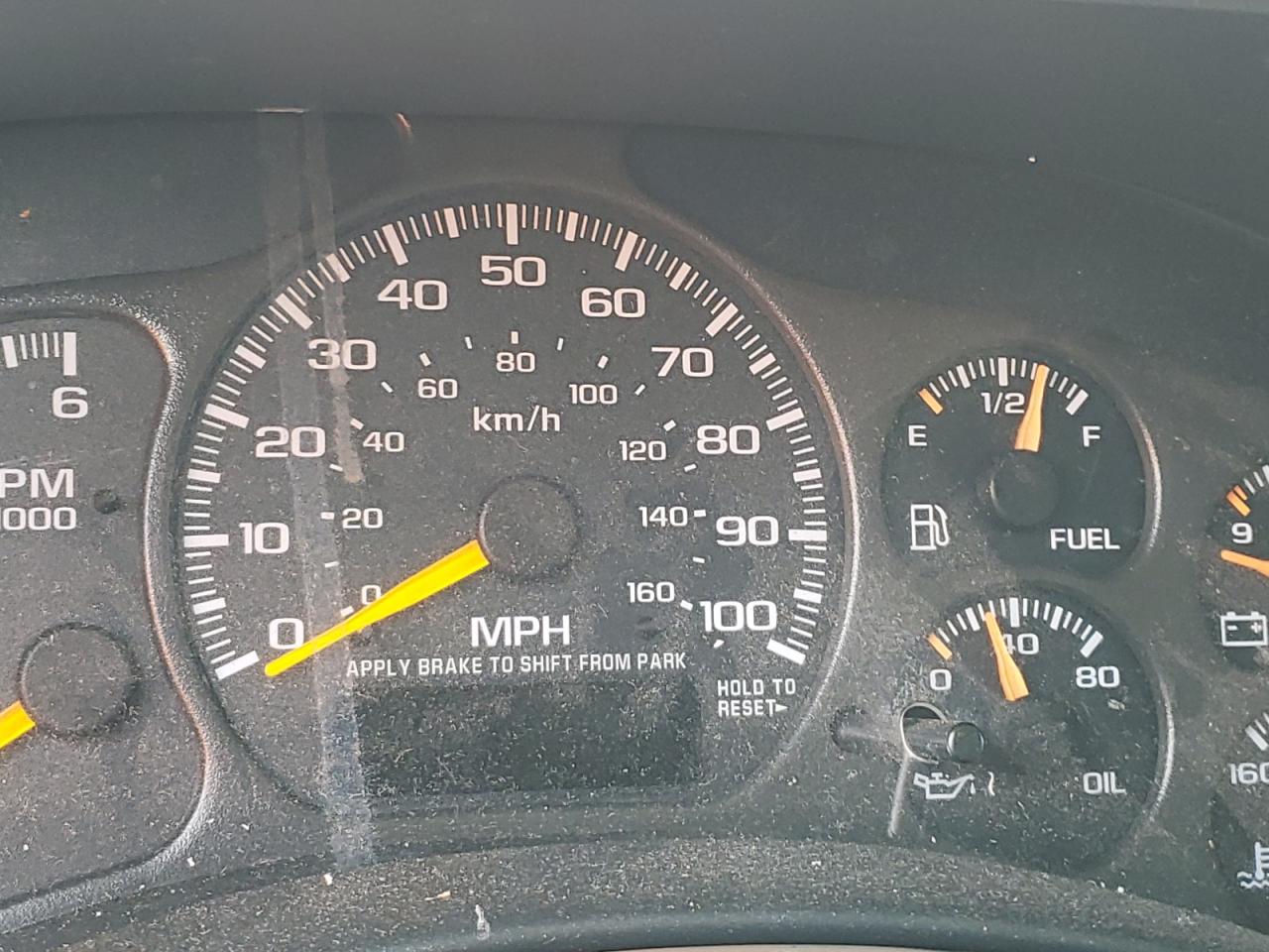 Photo 8 from auction – 2001 GMC YUKON with VIN 1GKEK13T51J196979