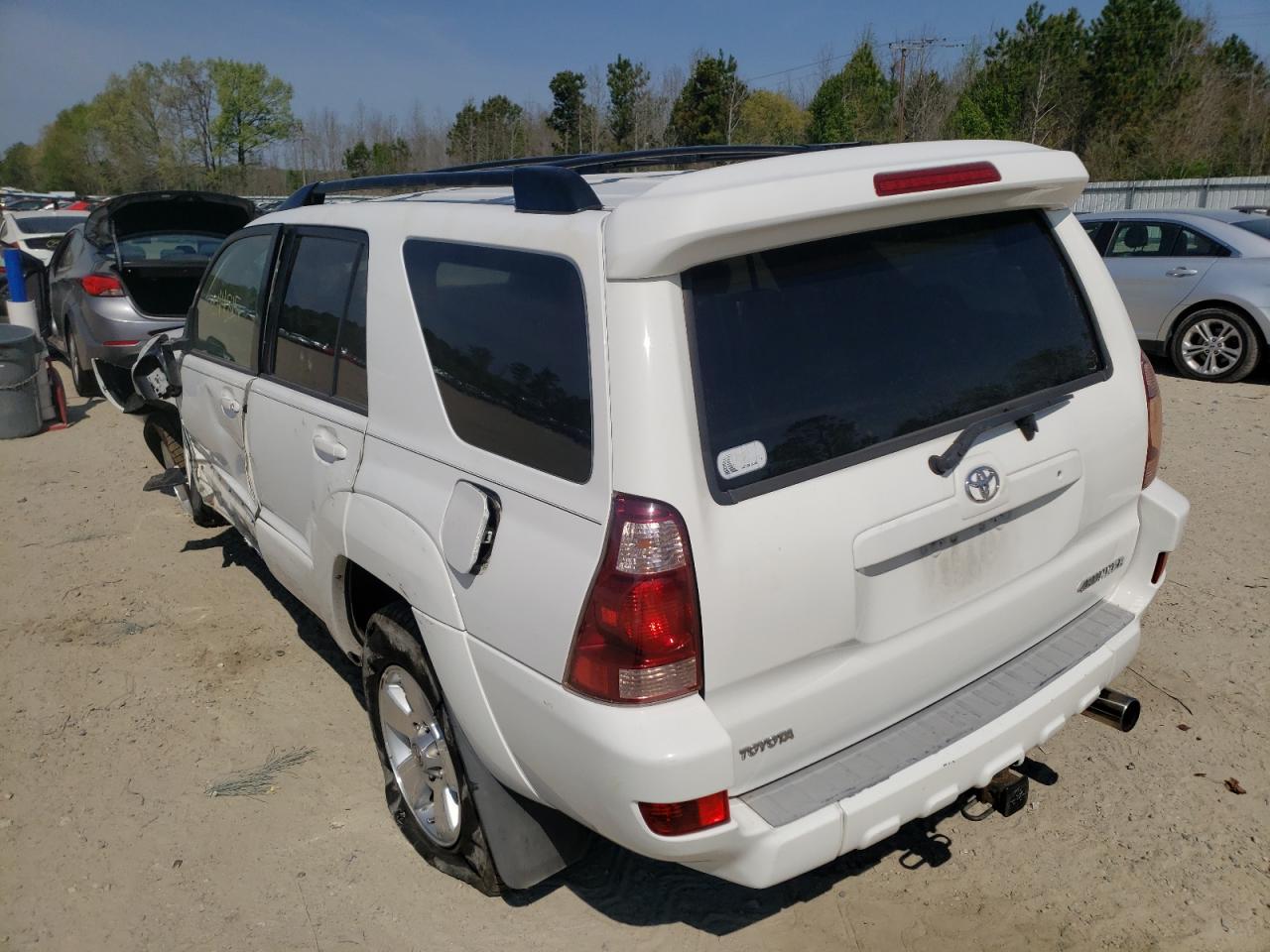 Photo 3 from auction – 2005 TOYOTA 4RUNNER SR with VIN JTEZU14RX58026667