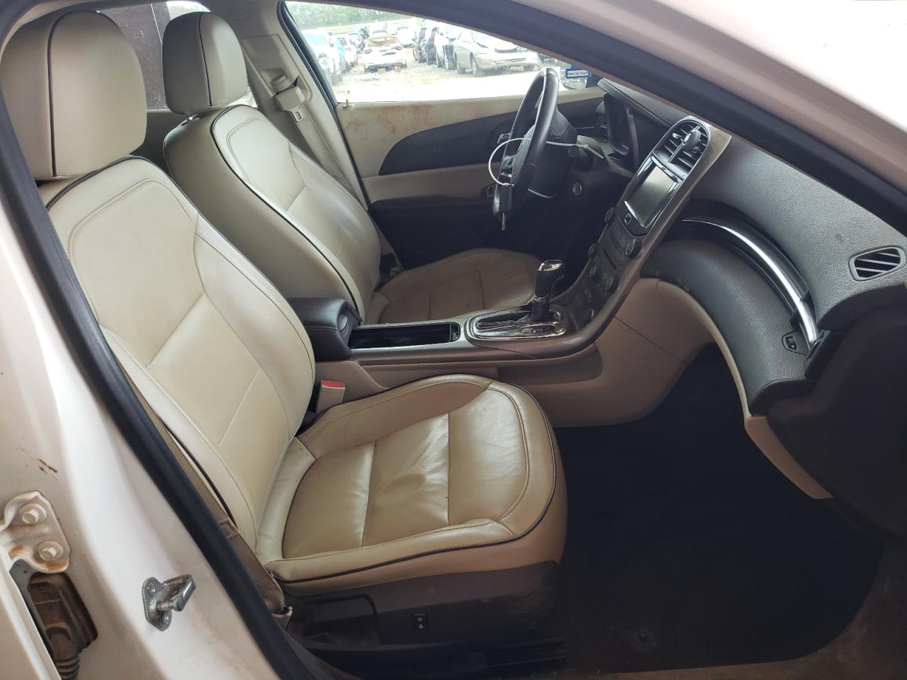 Photo 5 from auction – 2013 CHEVROLET MALIBU 2LT with VIN 1G11E5SA3DF163066