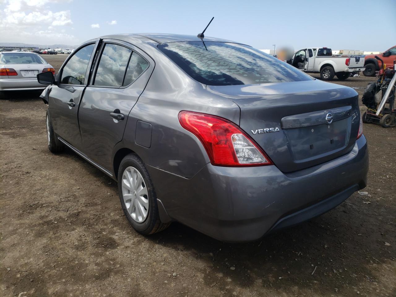 Photo 3 from auction – 2017 NISSAN VERSA S with VIN 3N1CN7APXHL842283