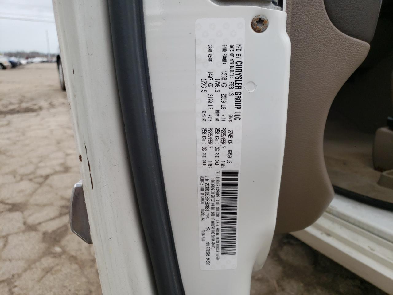 Photo 10 from auction – 2013 CHRYSLER TOWN & COU with VIN 2C4RC1BG9DR684668