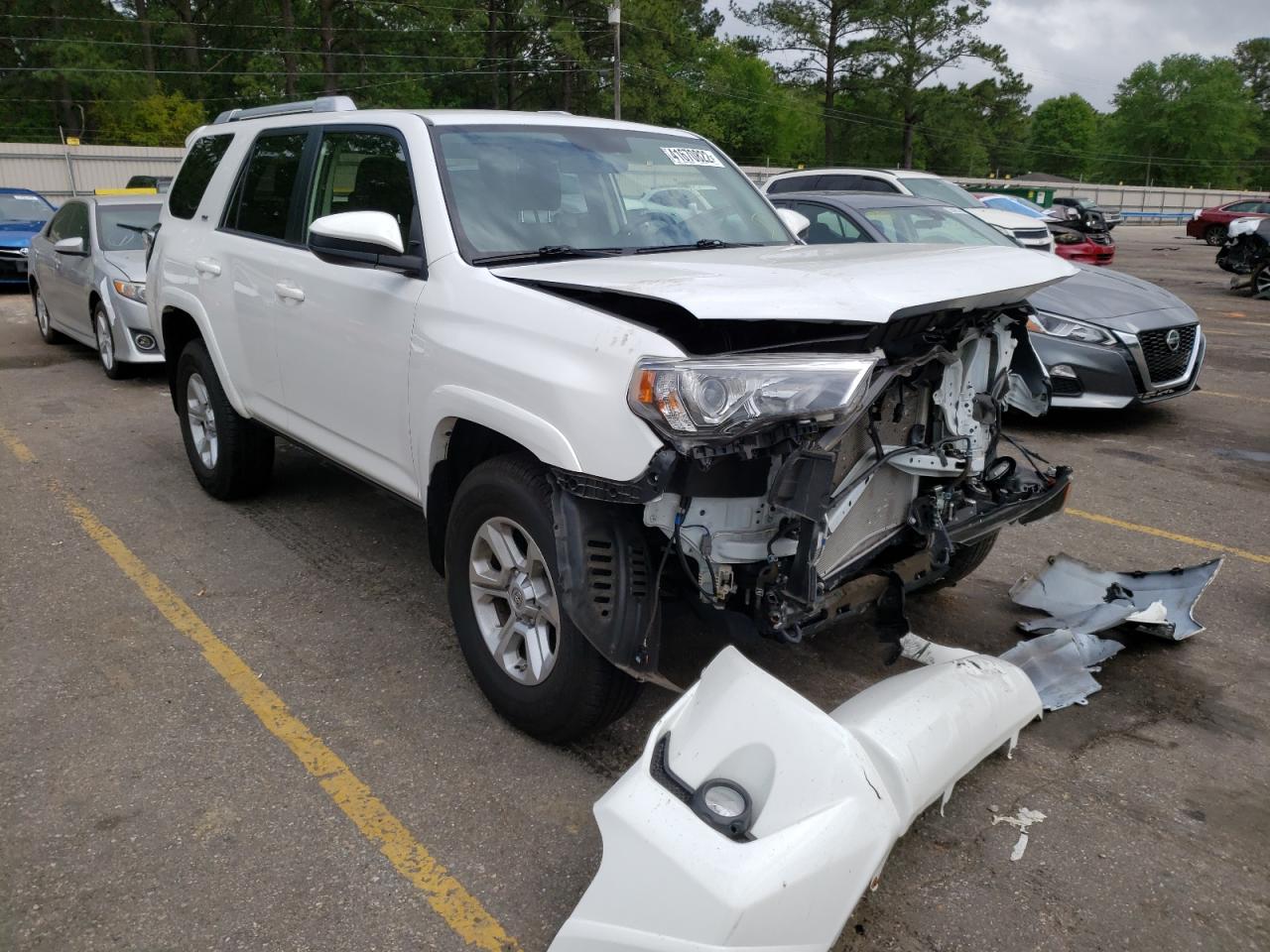 TOYOTA 4RUNNER SR 2018 with VIN JTEZU5JRXJ5190931 - Photo from auction
