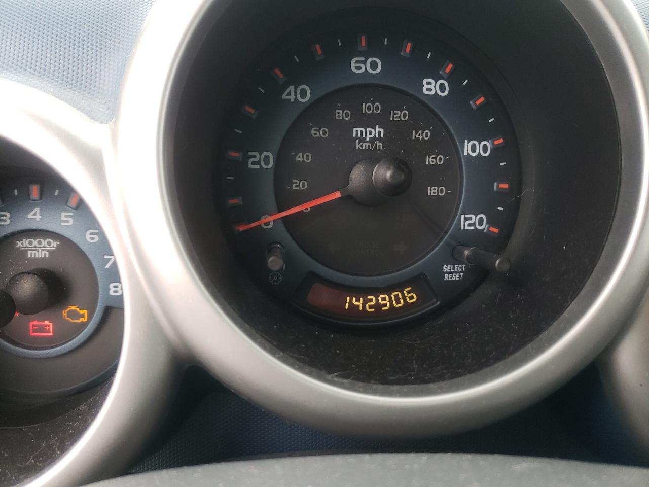 Photo 8 from auction – 2006 HONDA ELEMENT EX with VIN 5J6YH28706L009579