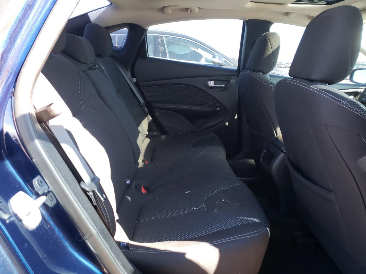Photo 6 from auction – 2016 DODGE DART SXT with VIN 1C3CDFBB2GD625073