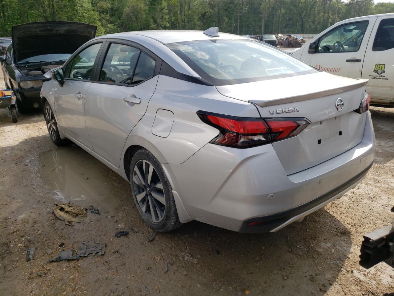 Photo 3 from auction – 2020 NISSAN VERSA SR with VIN 3N1CN8FVXLL903833