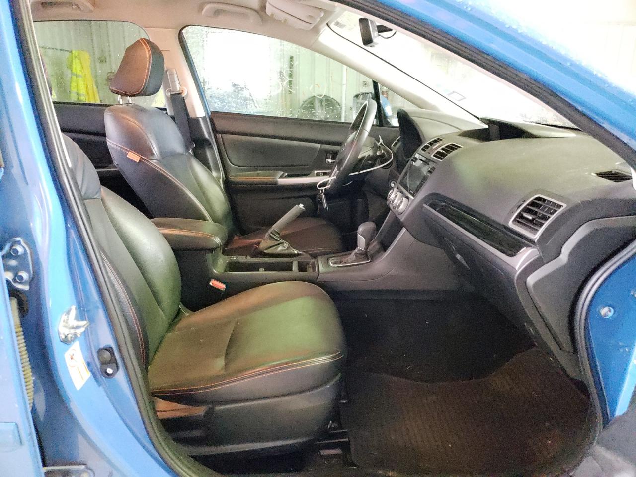 Photo 5 from auction – 2017 SUBARU CROSSTREK with VIN JF2GPAKC8HH275489