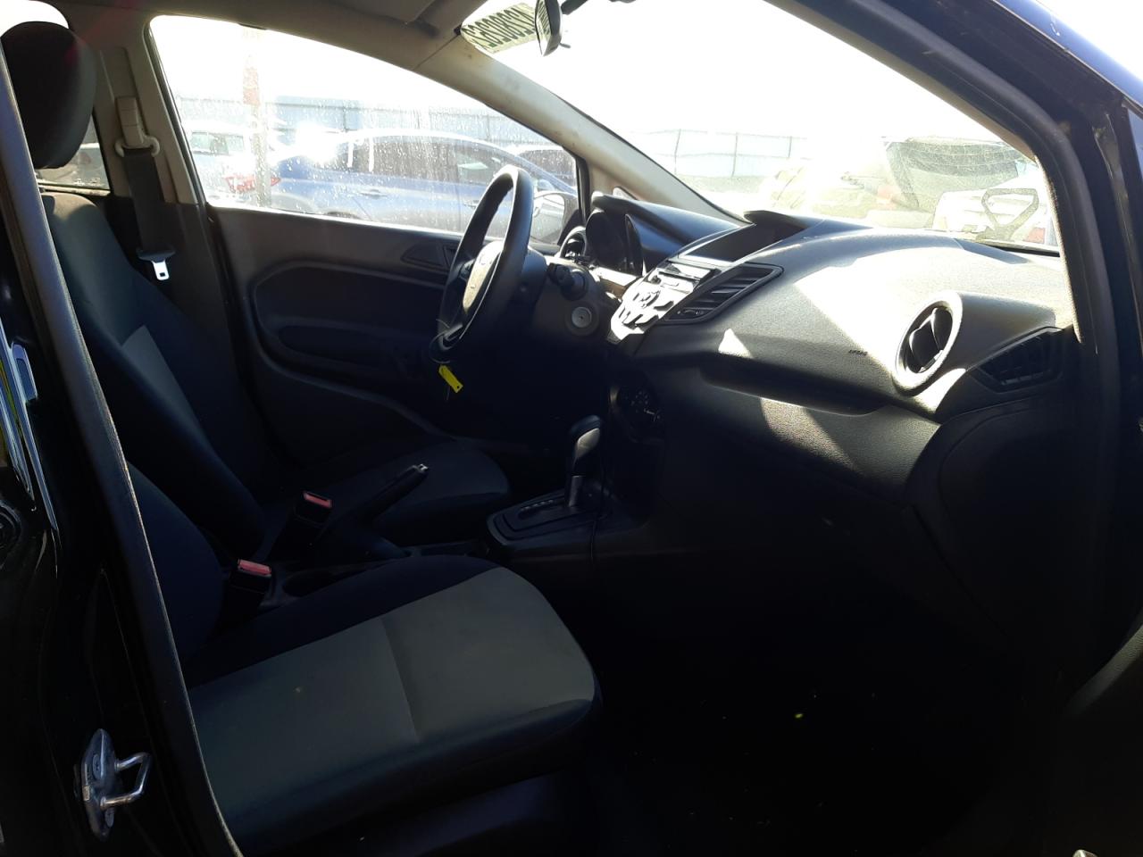 Photo 5 from auction – 2015 FORD FIESTA S with VIN 3FADP4TJXFM161914