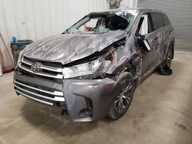 Photo 2 from auction – 2017 TOYOTA HIGHLANDER with VIN 5TDZARFH9HS030077