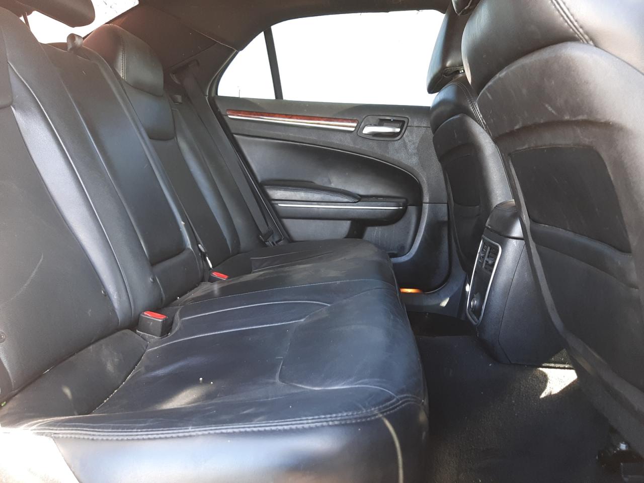 Photo 6 from auction – 2014 CHRYSLER 300 with VIN 2C3CCAAG7EH148479