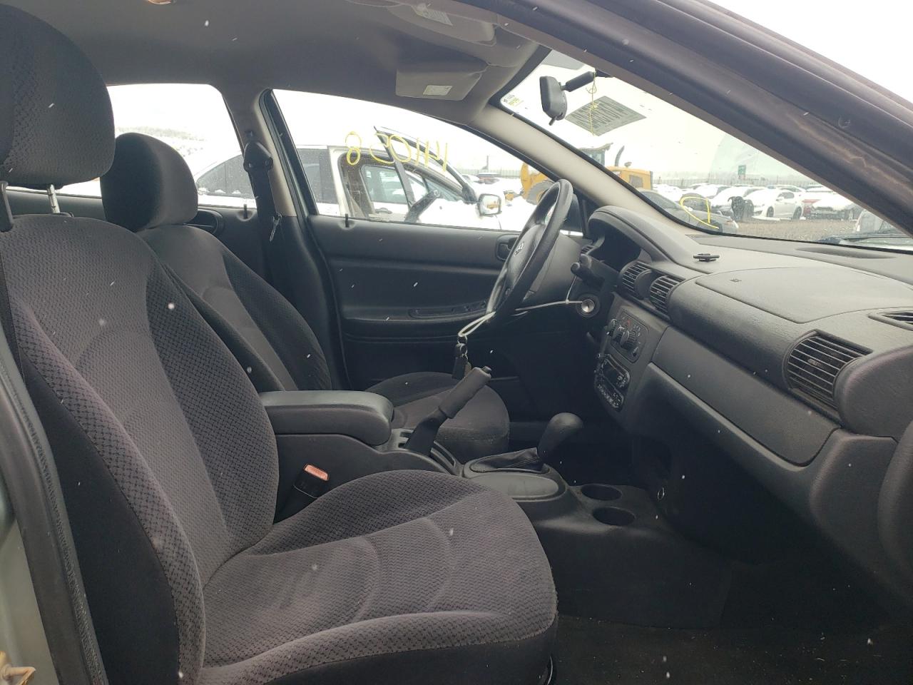 Photo 5 from auction – 2006 DODGE STRATUS SX with VIN 1B3EL46R16N235563