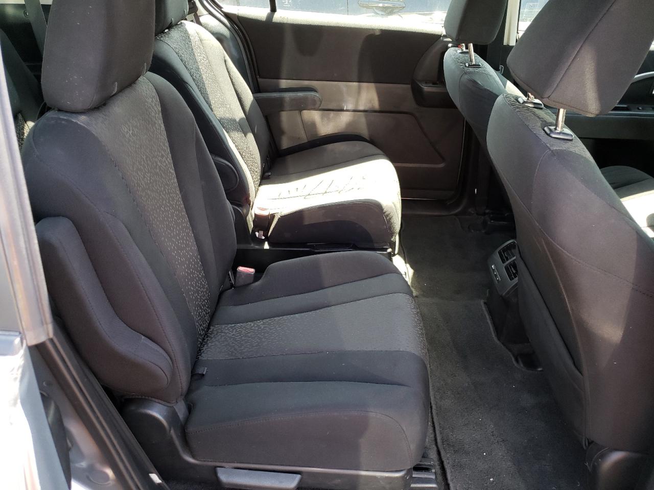 Photo 6 from auction – 2012 MAZDA 5 with VIN JM1CW2BL9C0144584