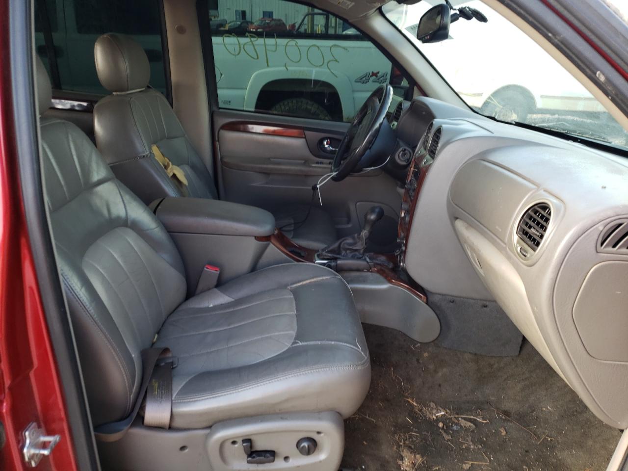 Photo 5 from auction – 2004 GMC ENVOY with VIN 1GKDS13S842428962