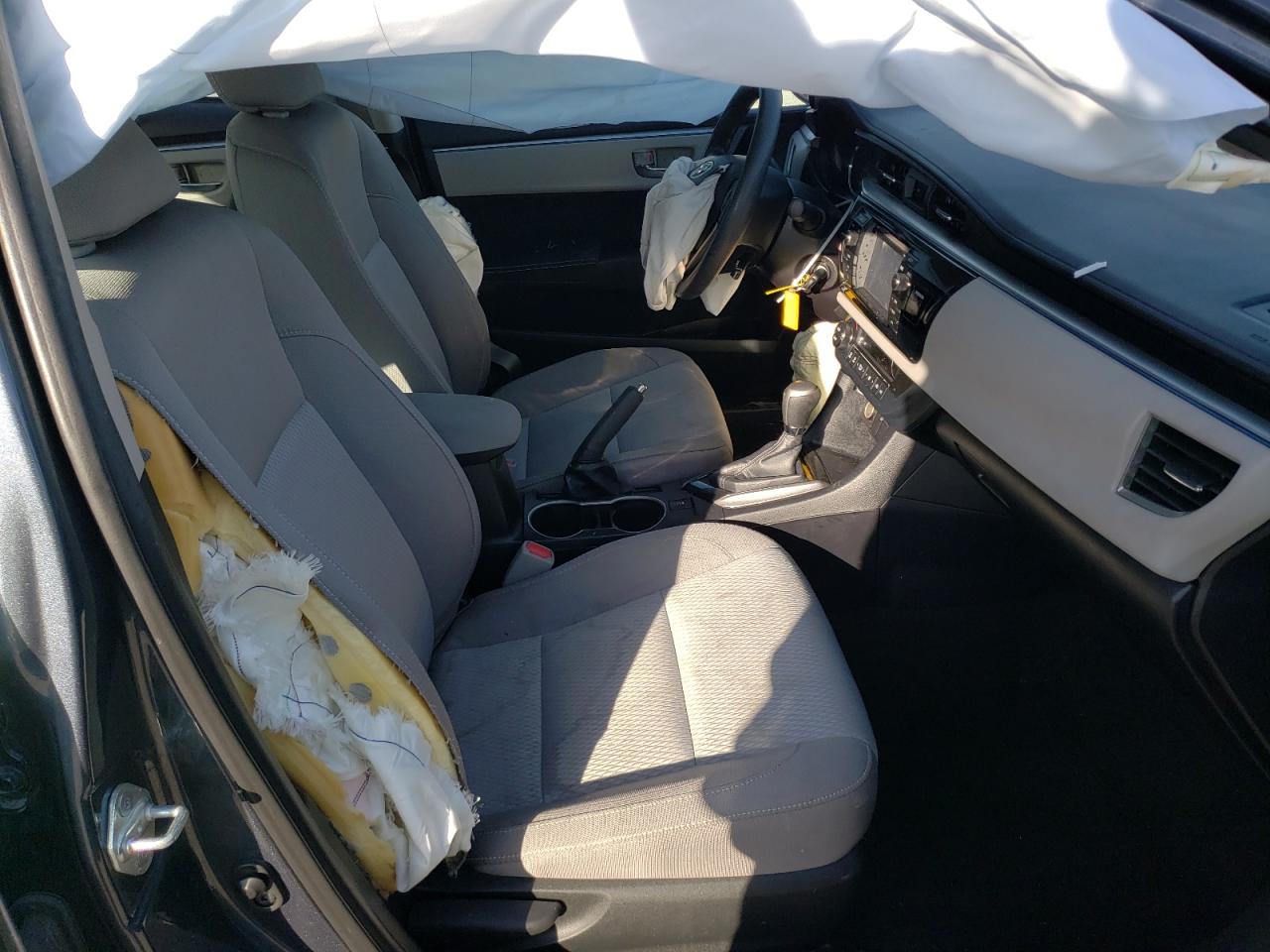 Photo 5 from auction – 2016 TOYOTA COROLLA L with VIN 2T1BURHE2GC673616