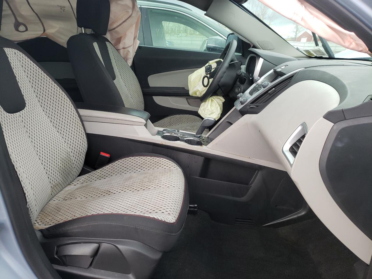 Photo 5 from auction – 2015 CHEVROLET EQUINOX LS with VIN 2GNALAEKXF6225500