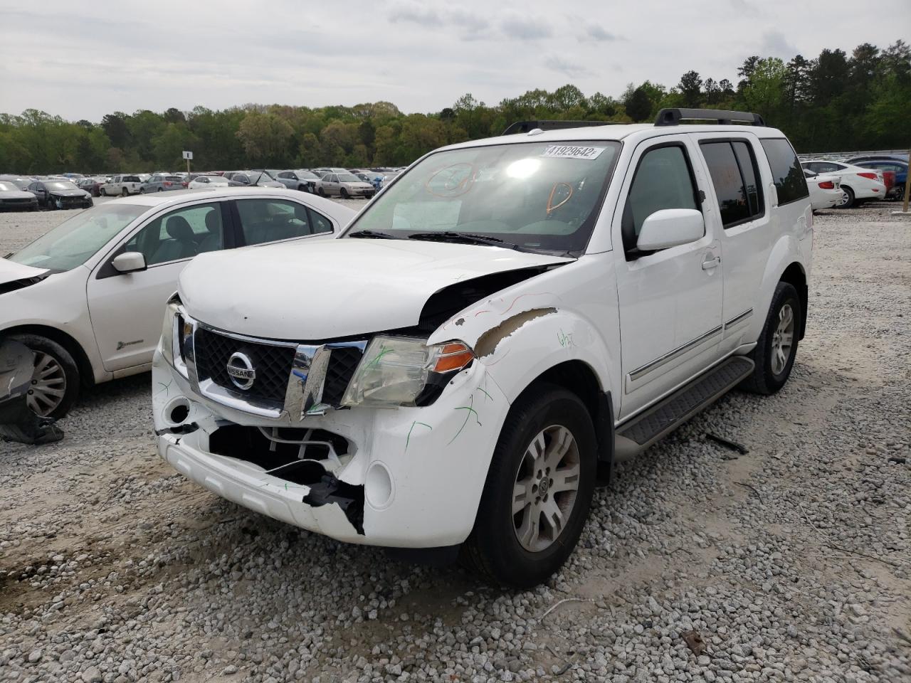 Photo 2 from auction – 2012 NISSAN PATHFINDER with VIN 5N1AR1NN5CC600399