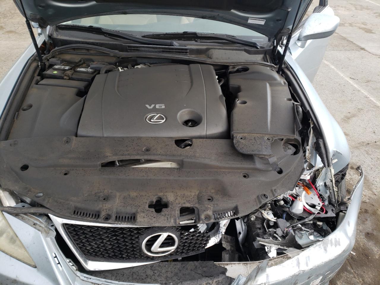 Photo 7 from auction – 2007 LEXUS IS 250 with VIN JTHBK262275042706