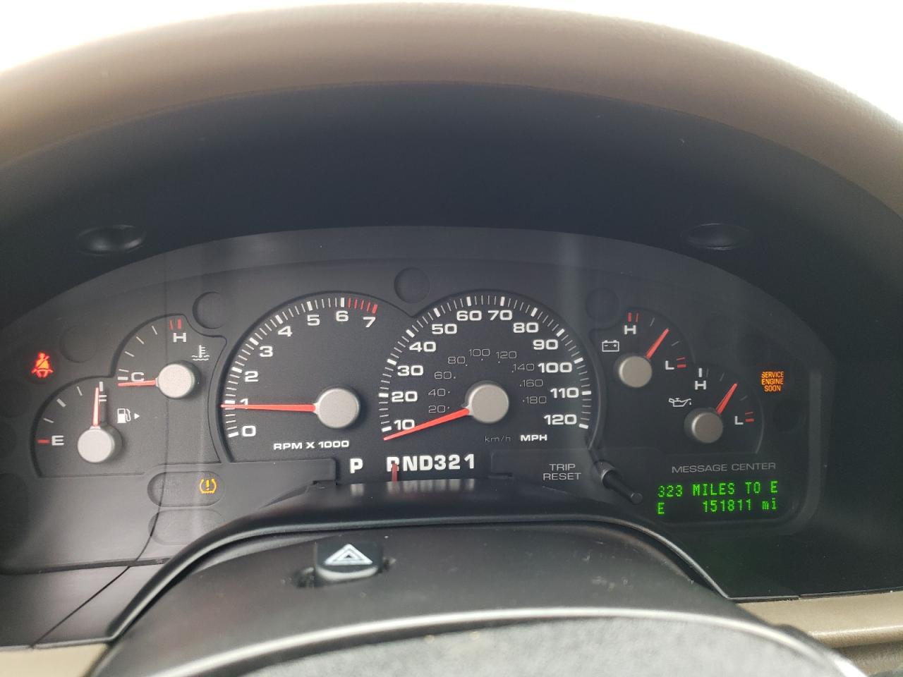 Photo 8 from auction – 2005 FORD EXPLORER X with VIN 1FMZU63W95ZA16436