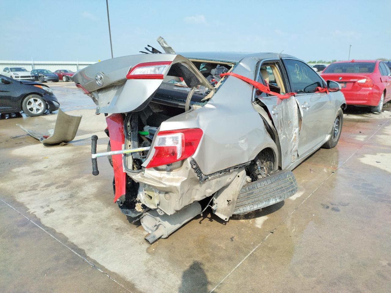Photo 4 from auction – 2013 TOYOTA CAMRY L with VIN 4T4BF1FKXDR312557
