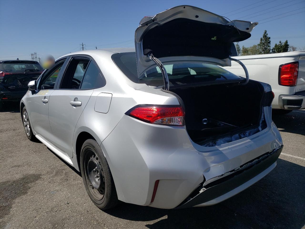 Photo 3 from auction – 2020 TOYOTA COROLLA LE with VIN 5YFEPRAE8LP109073