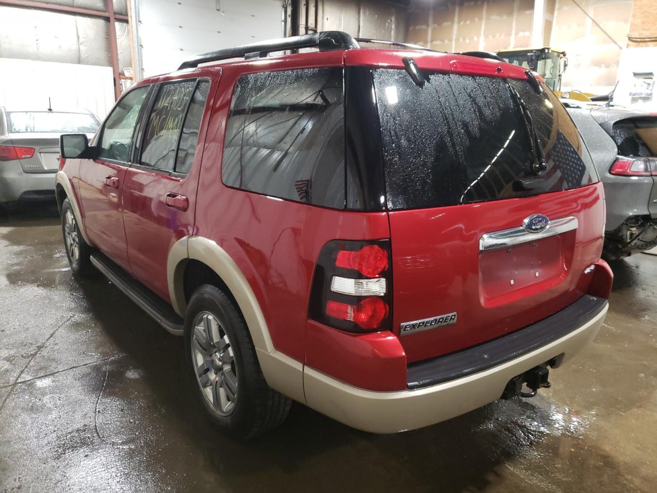 Photo 3 from auction – 2010 FORD EXPLORER E with VIN 1FMEU7EE1AUA34168