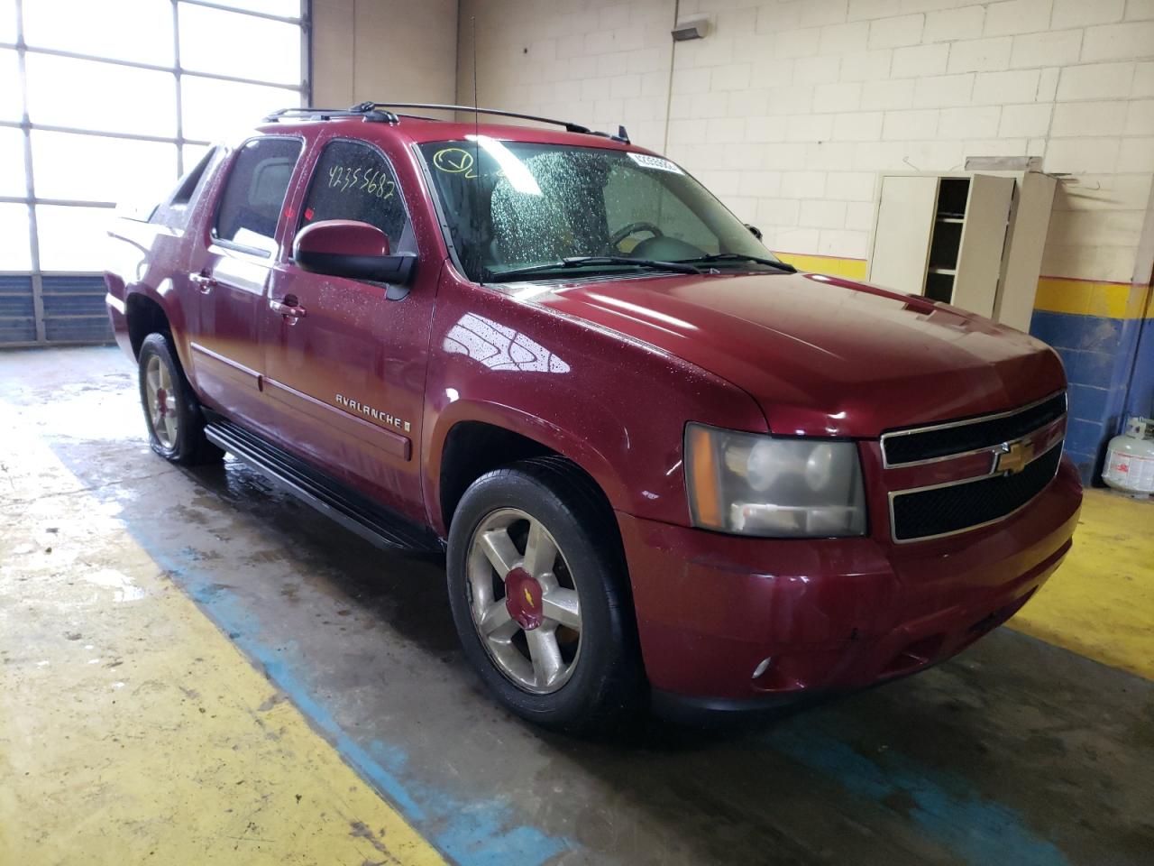 CHEVROLET AVALANCHE 2007 with VIN 3GNEC12037G137236 - Photo from auction