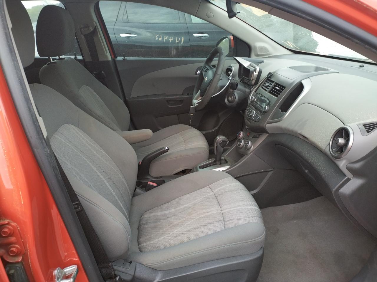 Photo 5 from auction – 2012 CHEVROLET SONIC LT with VIN 1G1JC5SH1C4207255
