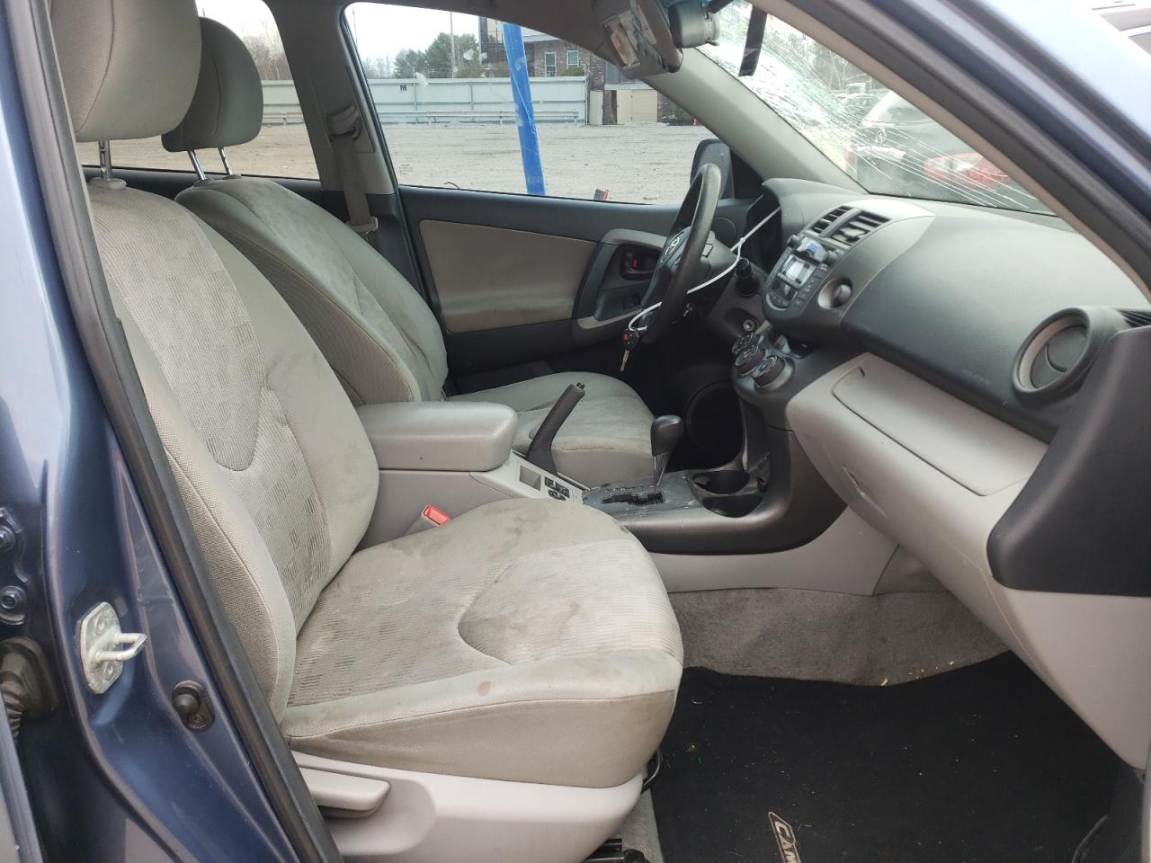 Photo 5 from auction – 2010 TOYOTA RAV4 with VIN 2T3BF4DV7AW047401