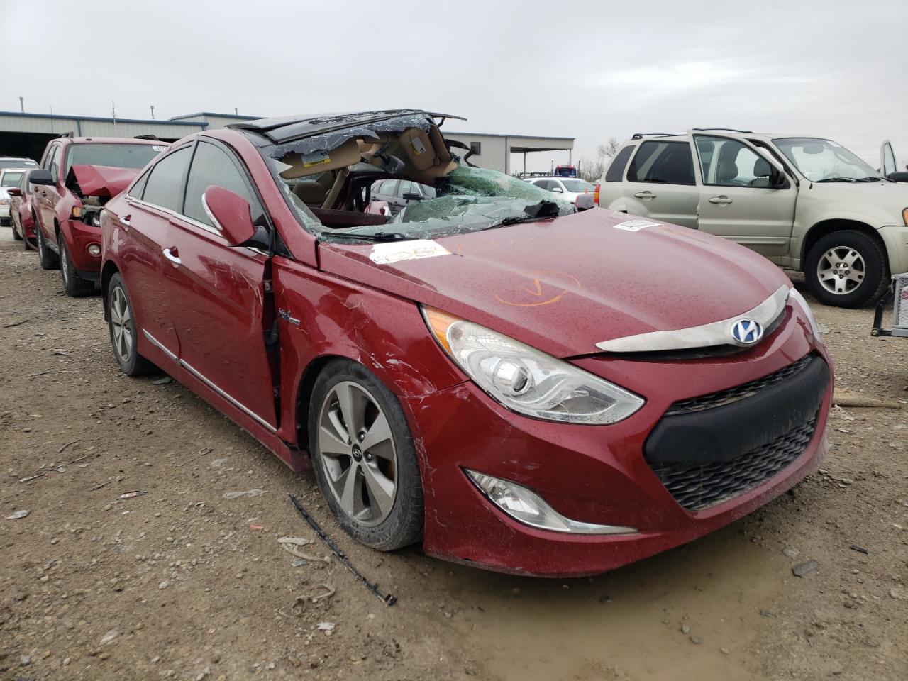HYUNDAI SONATA HYB 2012 with VIN KMHEC4A45CA054779 - Photo from auction