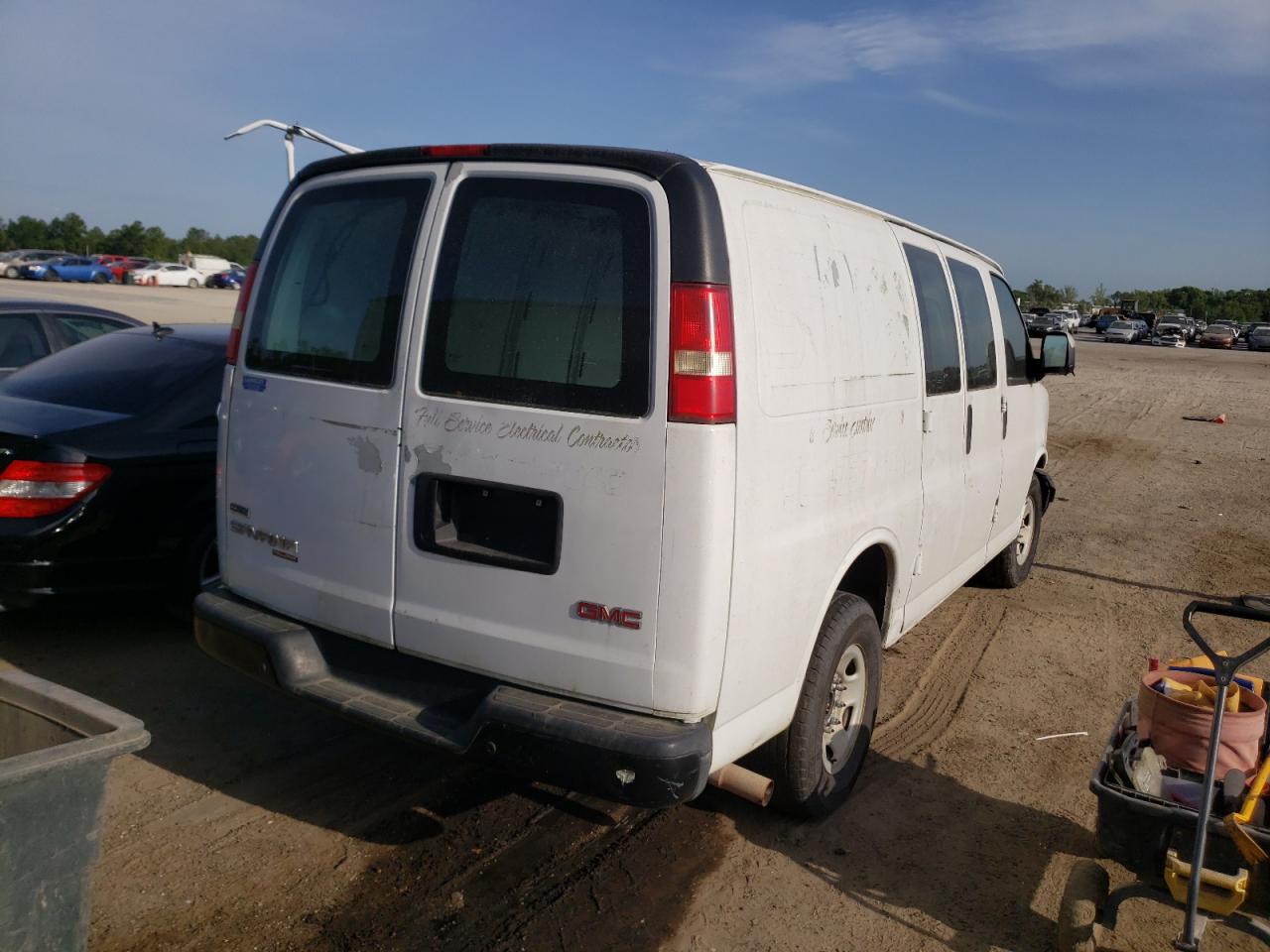 Photo 4 from auction – 2011 GMC SAVANA G25 with VIN 1GTW7FCA1B1185394