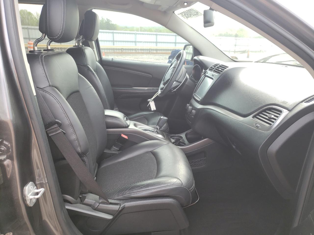 Photo 5 from auction – 2015 DODGE JOURNEY CR with VIN 3C4PDCGG1FT553937