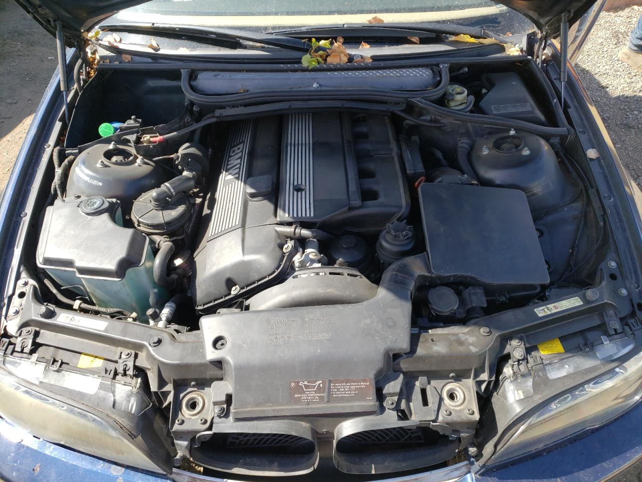 Photo 7 from auction – 2004 BMW 330 CI with VIN WBABW53454PL44209