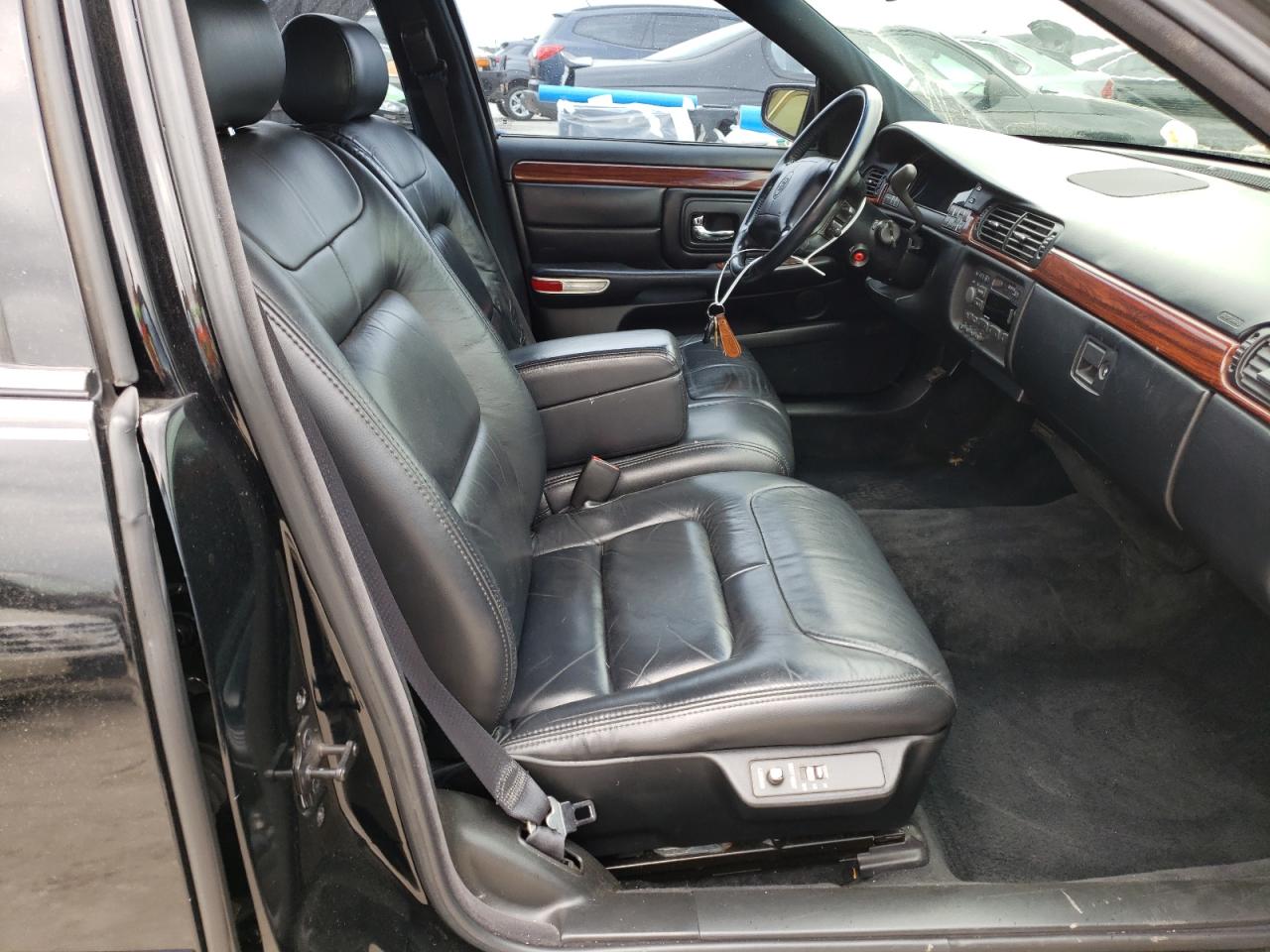 Photo 5 from auction – 1998 CADILLAC DEVILLE with VIN 1G6KD54Y6WU787924