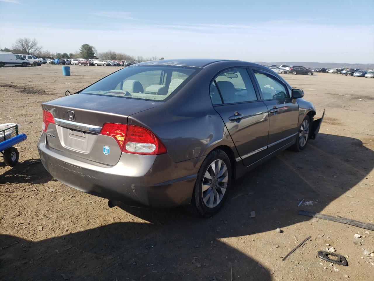 Photo 4 from auction – 2011 HONDA CIVIC EX with VIN 2HGFA1F80BH544749