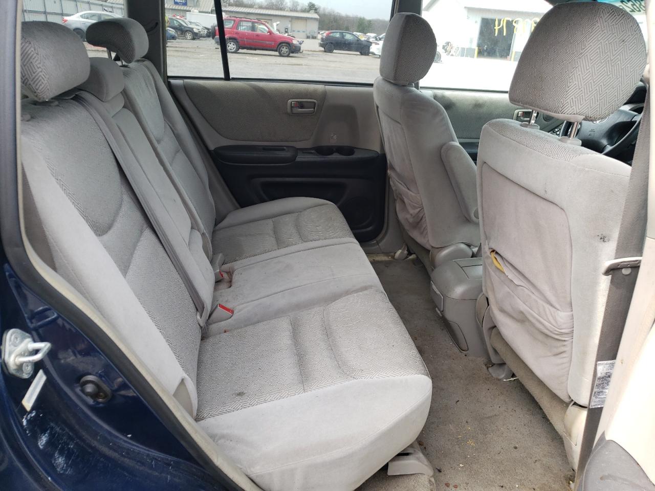Photo 6 from auction – 2003 TOYOTA HIGHLANDER with VIN JTEHF21A530117092