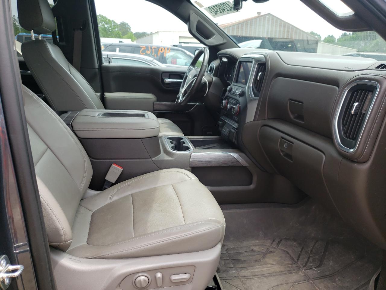 Photo 5 from auction – 2019 CHEVROLET SILVERADO with VIN 3GCPWEED5KG206435