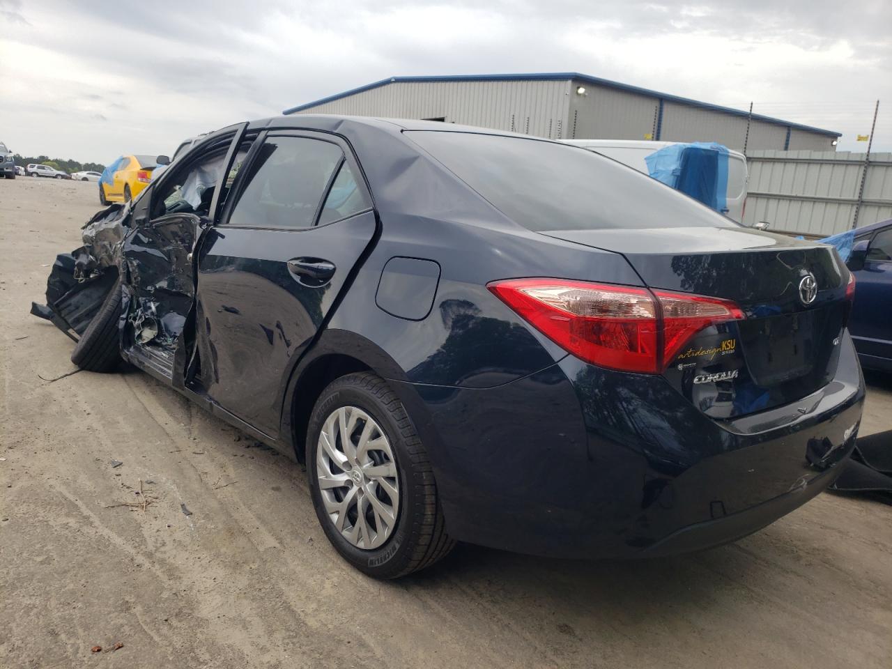 Photo 3 from auction – 2019 TOYOTA COROLLA L with VIN 2T1BURHE1KC207846