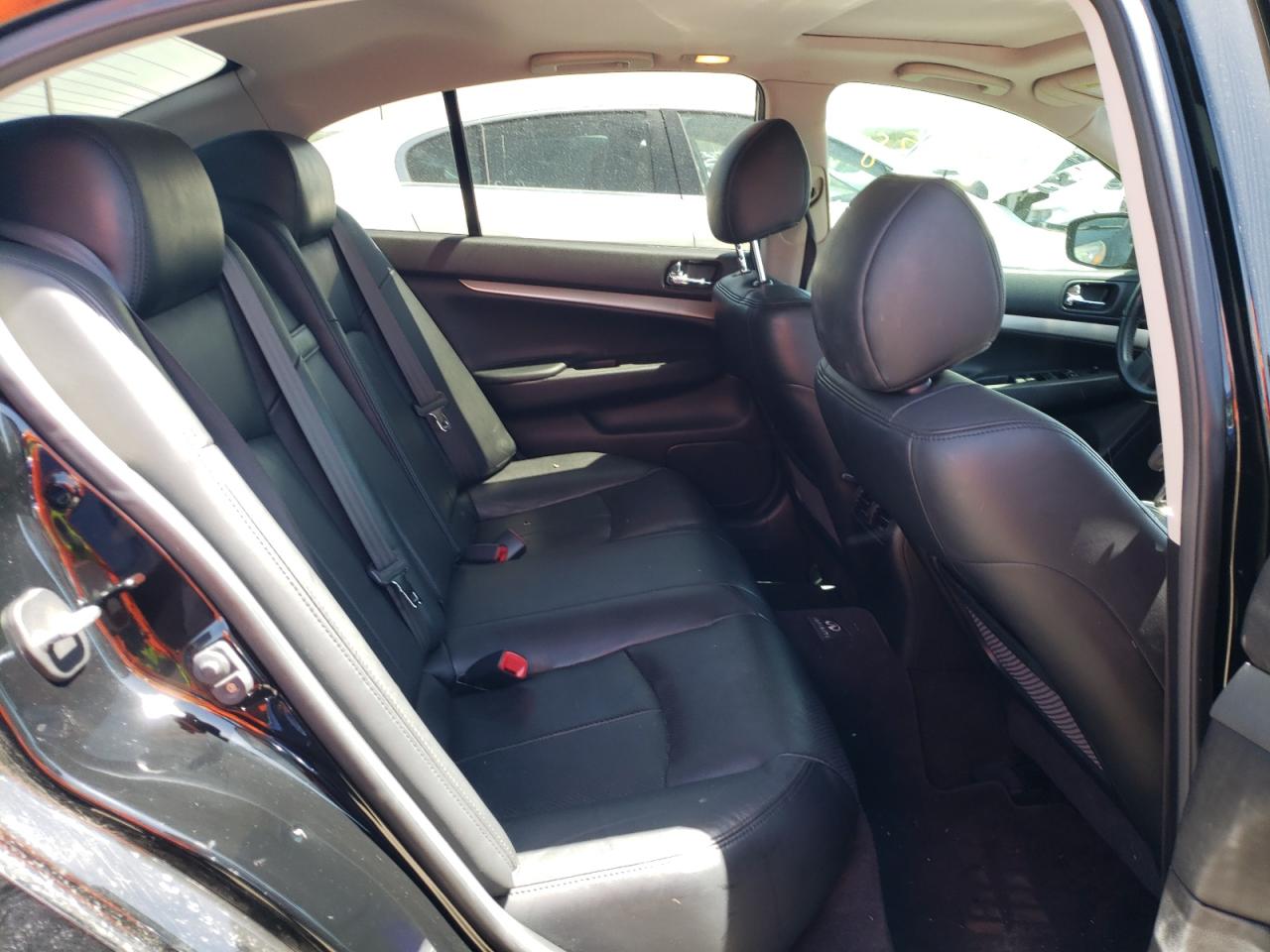 Photo 6 from auction – 2012 INFINITI G25 with VIN JN1DV6AR6CM860312