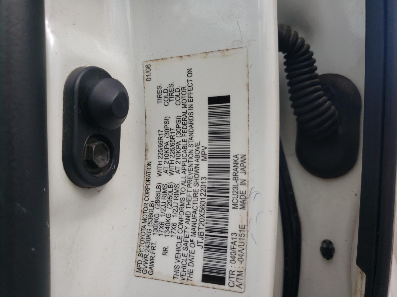 Photo 10 from auction – 2006 LEXUS GX 470 with VIN JTJBT20X560122013